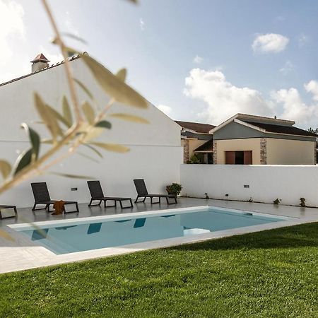 Pe No Campo Suites And Villa Carvalhal  Exterior photo